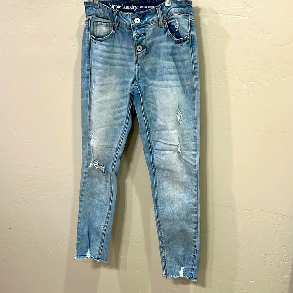 Hippie Laundry Distressed light Mid Rise Skinny Jeans Sz 26